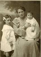1907 ca, Euphemia Wilson, Agnes and Archie, Birmingham