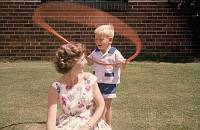 1960 Wendy Joan Alborough and Clive Else in Johannesburg with Hula Hoop